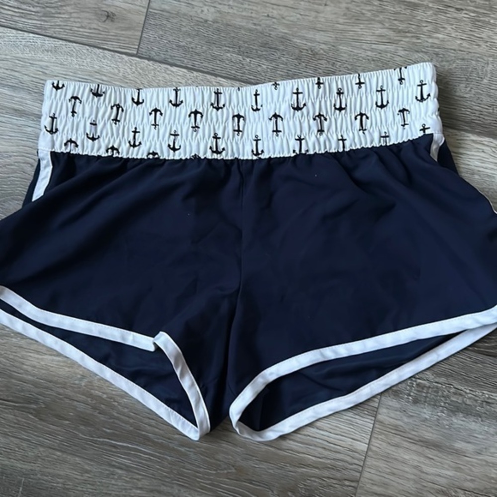 Miken shorts navy blue and white nautical shirt shorts small